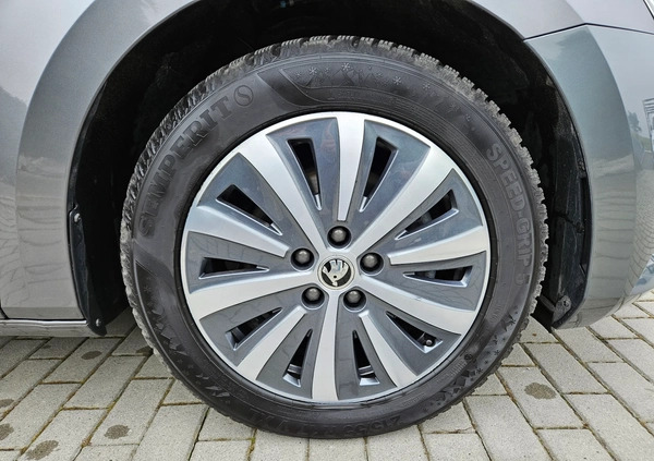 Skoda Superb cena 177900 przebieg: 27000, rok produkcji 2023 z Miastko małe 562